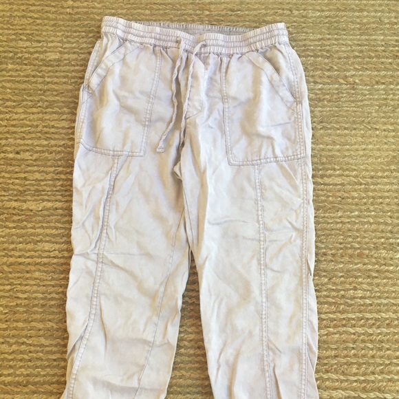 Anthropologie Pants - Lavender Anthropology Joggers w/ Lace Draw String